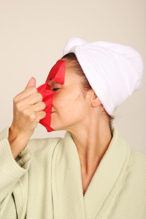 25 The Ready, Set, Glow! Mask